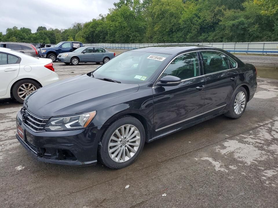 2017 VOLKSWAGEN Passat