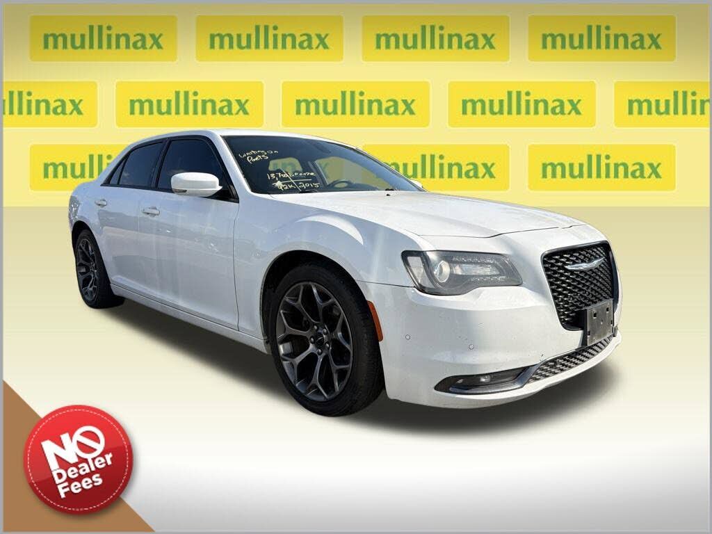 2015 CHRYSLER 300