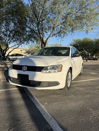 2011 VOLKSWAGEN Jetta