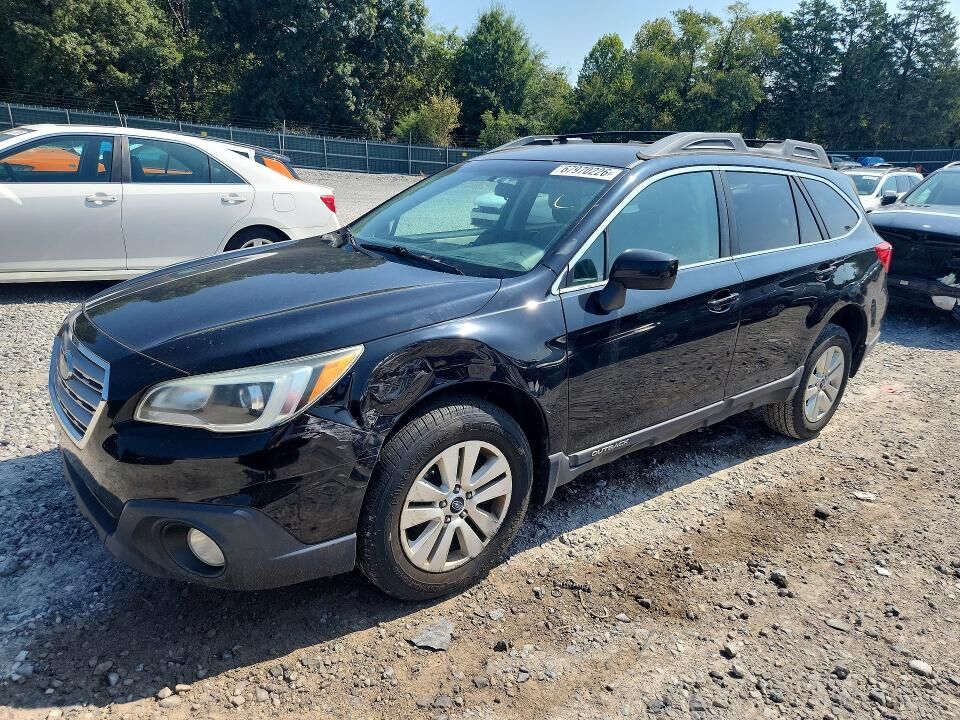 2015 SUBARU Outback