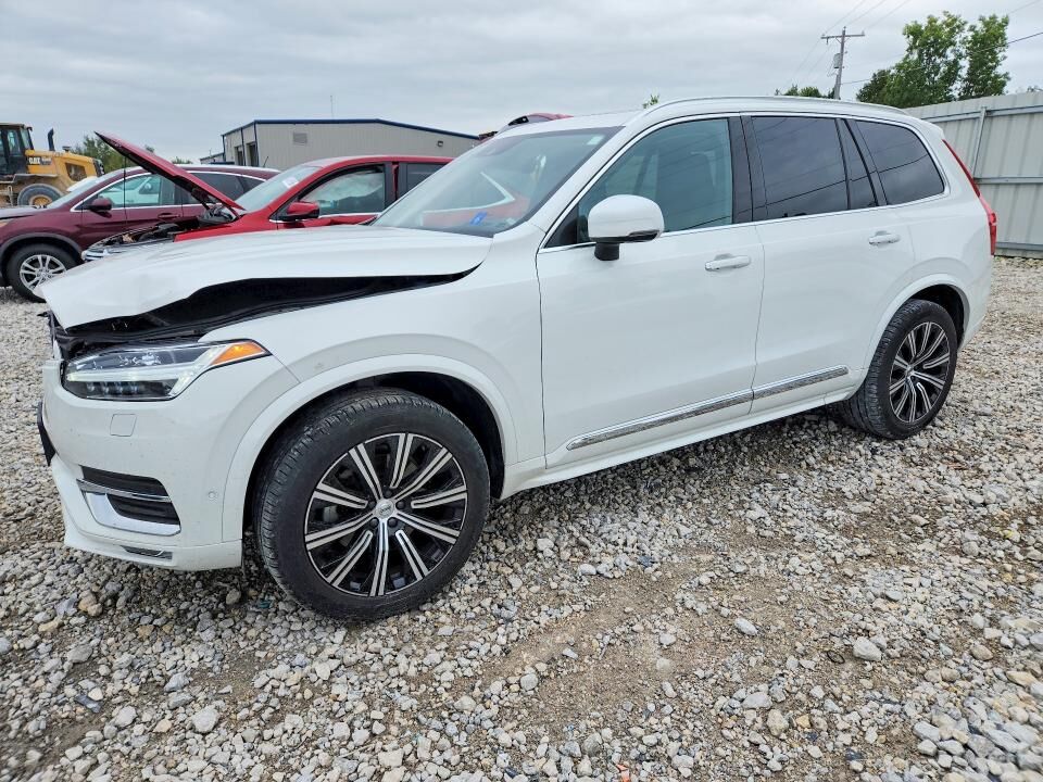 2020 VOLVO XC90