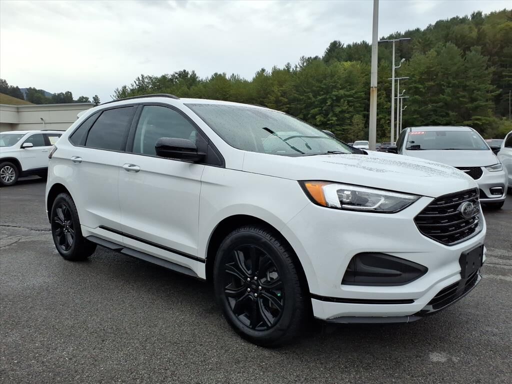 2022 FORD Edge