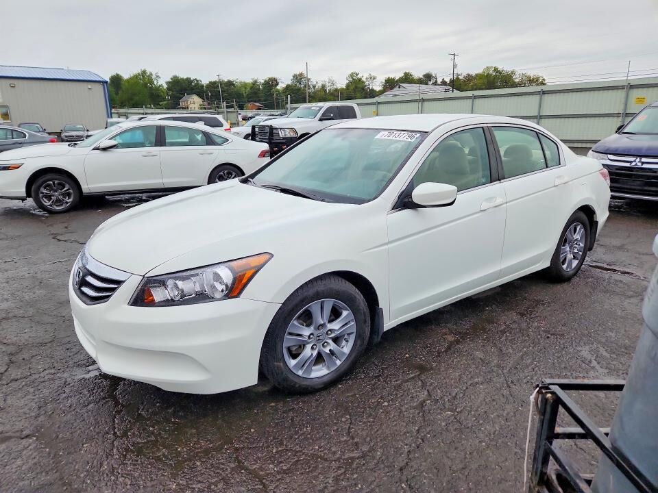 2011 HONDA Accord