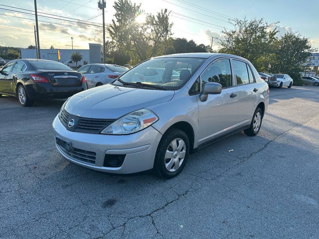 2009 NISSAN Versa