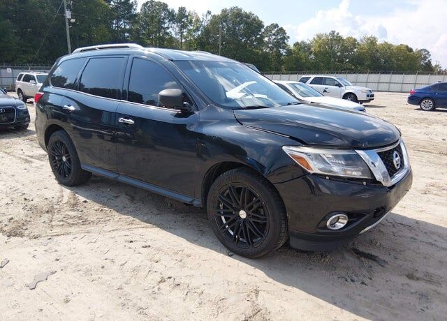 2016 NISSAN Pathfinder