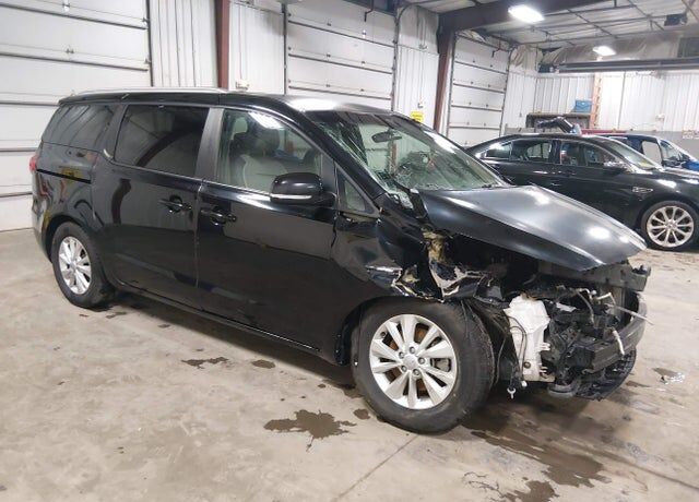 2017 KIA Sedona