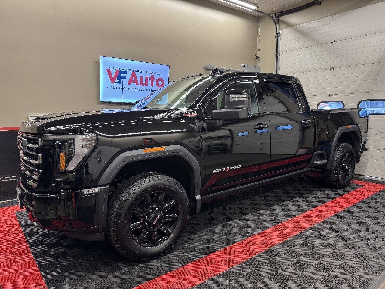 2025 GMC Sierra HD