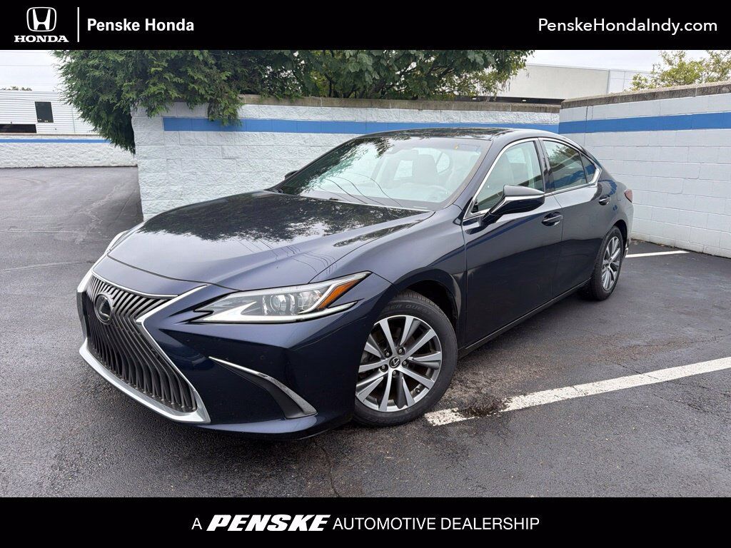 2021 LEXUS ES