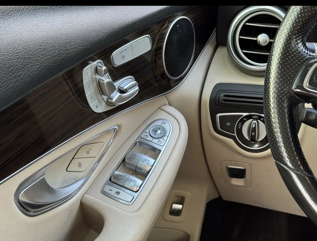 2016 Mercedes-Benz GLC-Class