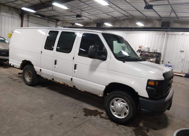 2009 FORD E-350