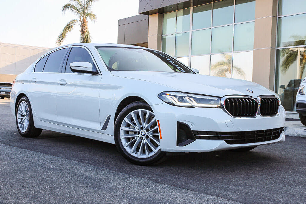 2023 BMW 530i
