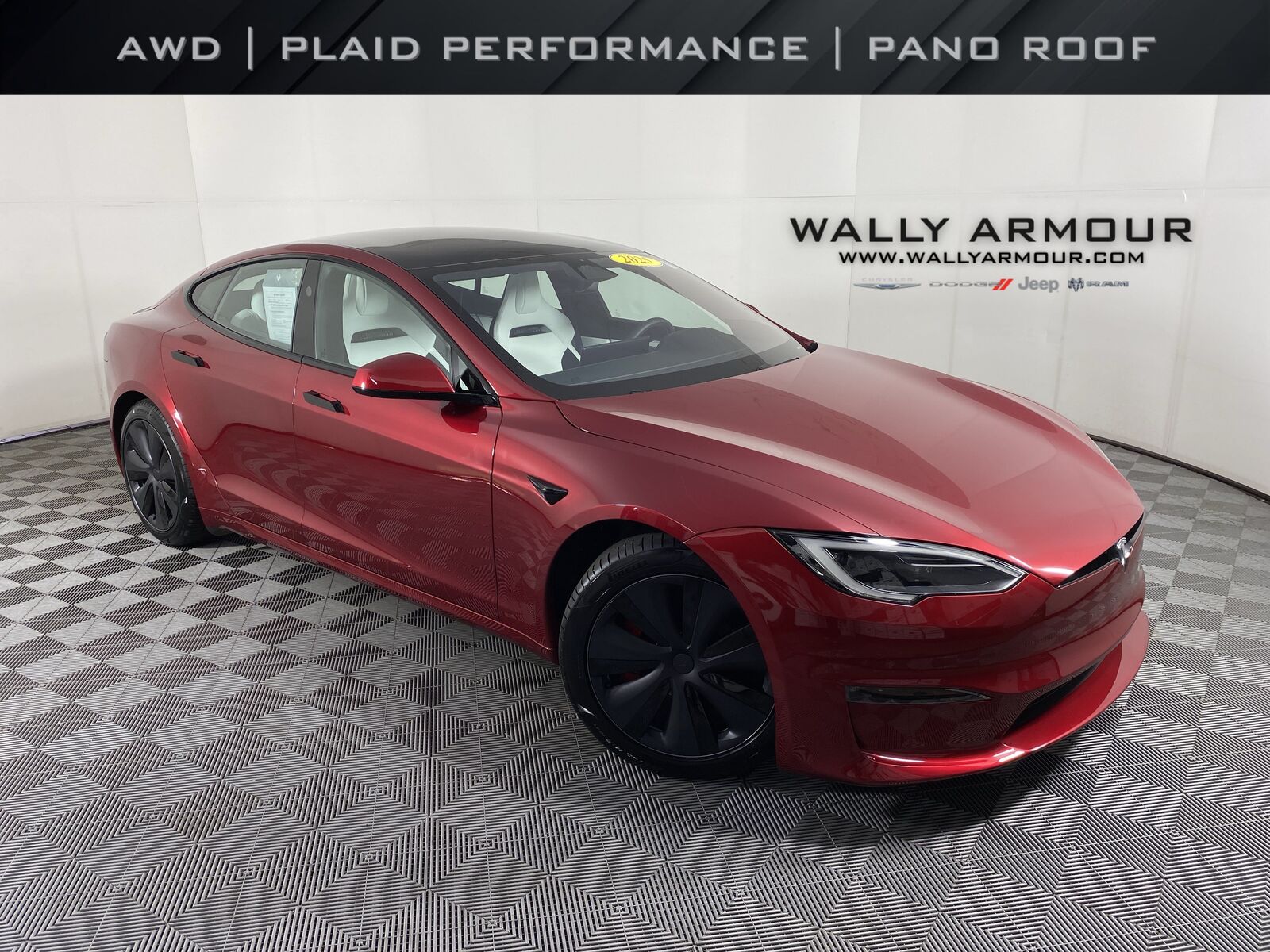 2025 TESLA Model S