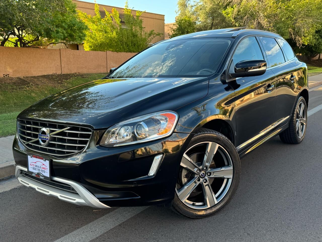 2017 VOLVO XC60