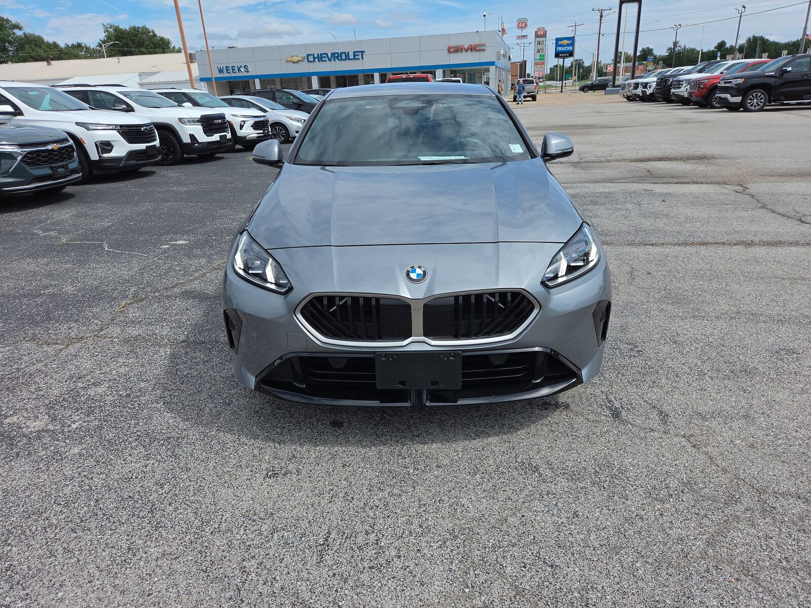 2025 BMW 228i
