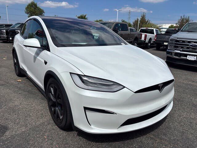 2023 TESLA Model X