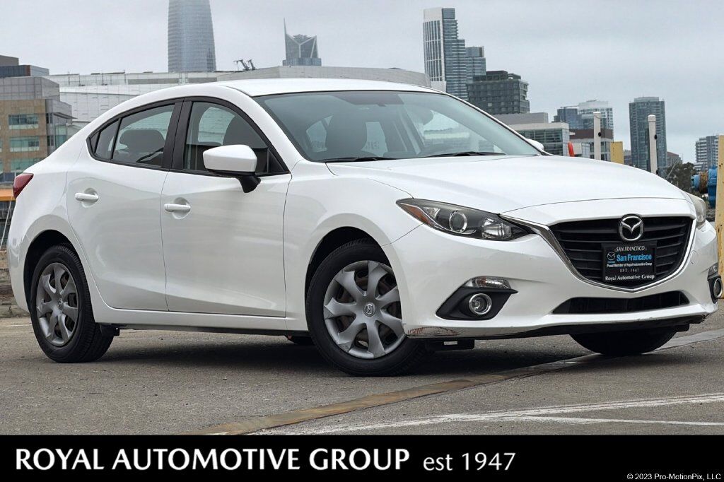 2015 MAZDA Mazda3