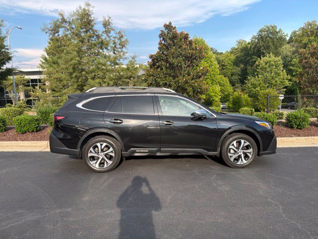 2021 SUBARU Outback