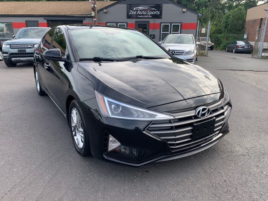 2020 HYUNDAI Elantra