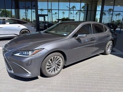 2024 LEXUS ES
