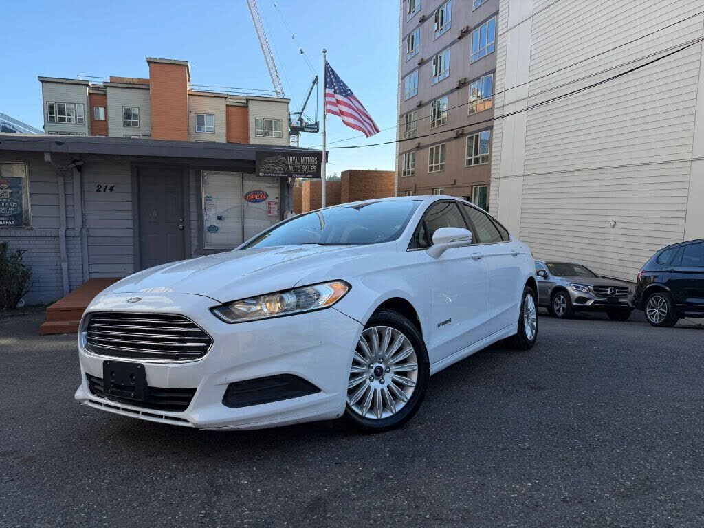 2013 FORD Fusion