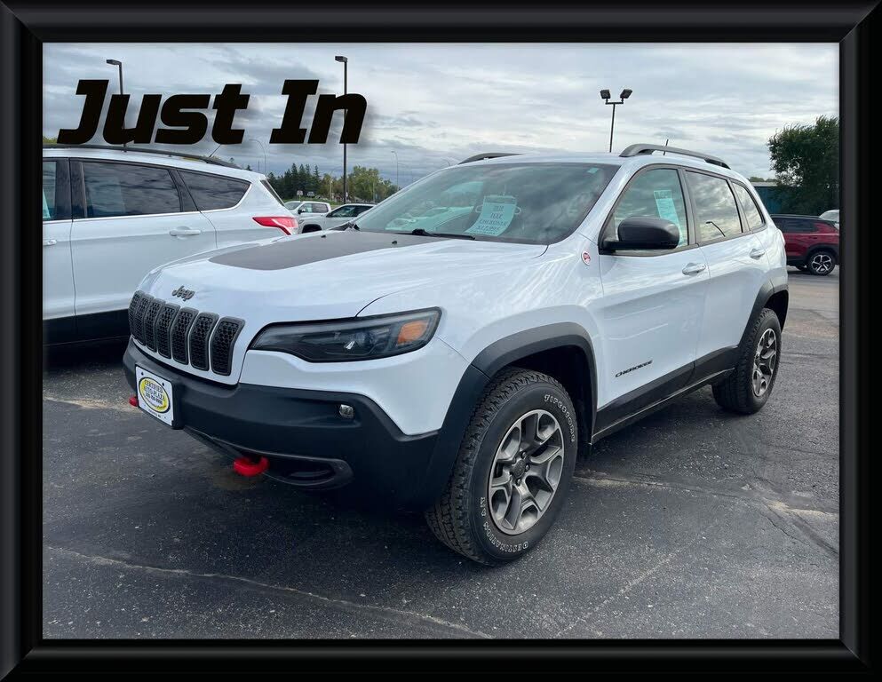 2020 JEEP Cherokee