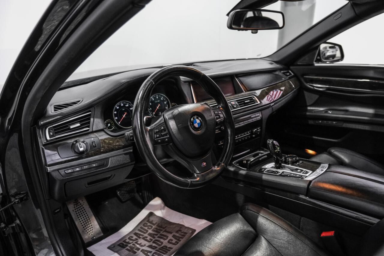 2015 BMW 750i / ALPINA B7