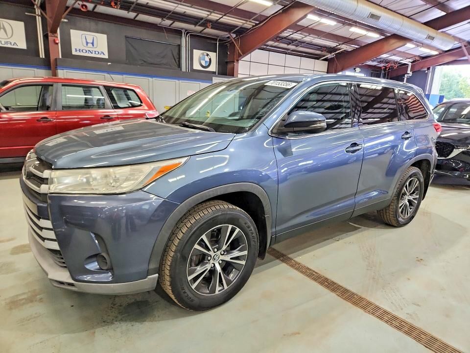 2019 TOYOTA Highlander