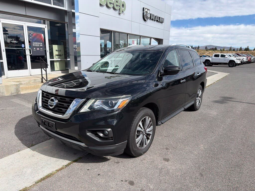 2019 NISSAN Pathfinder