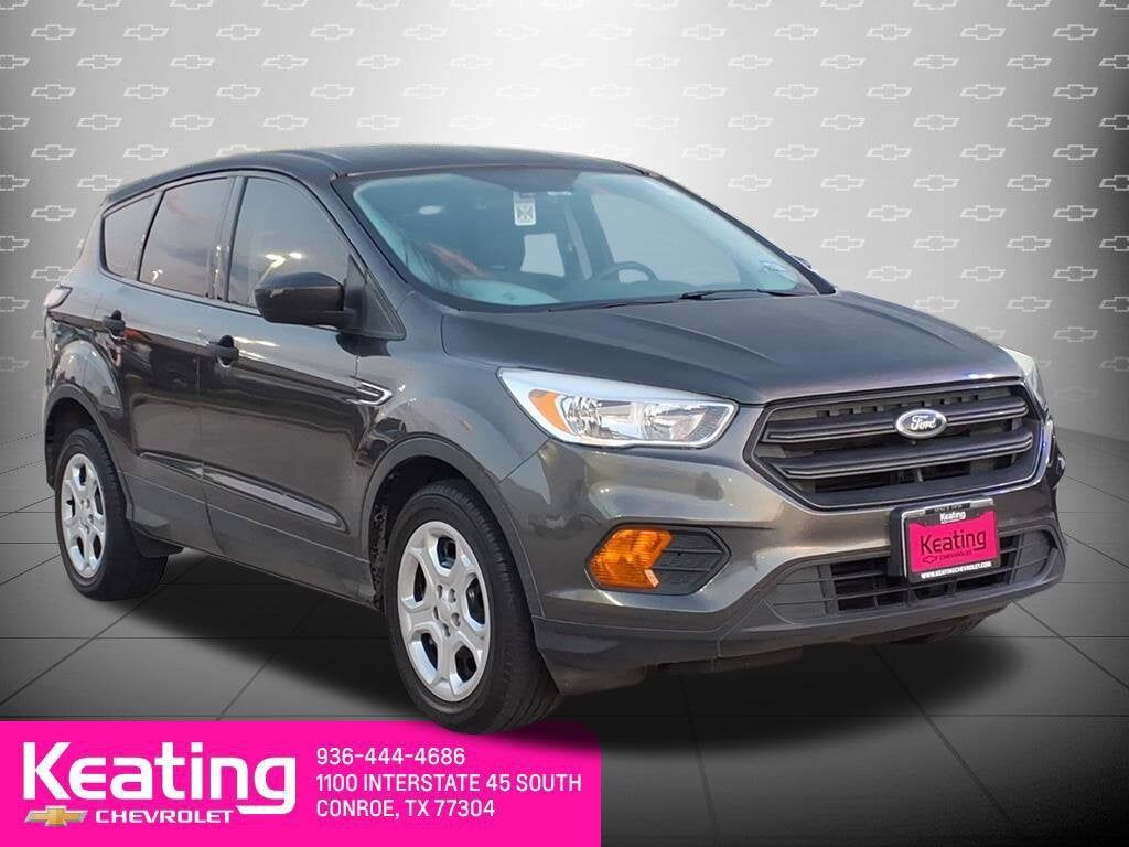 2017 FORD Escape