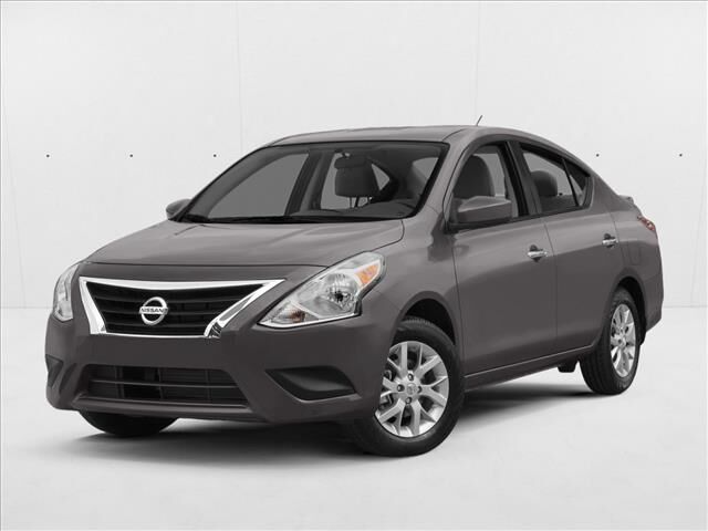 2015 NISSAN Versa