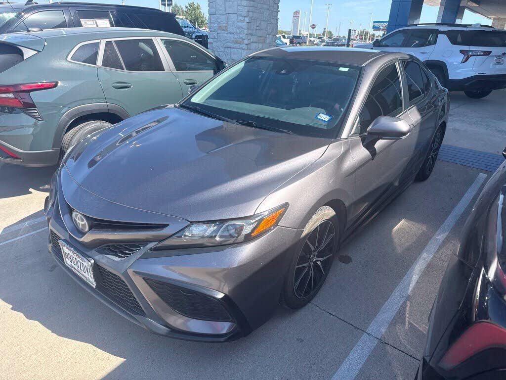 2022 TOYOTA Camry