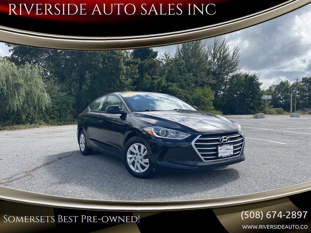 2017 HYUNDAI Elantra