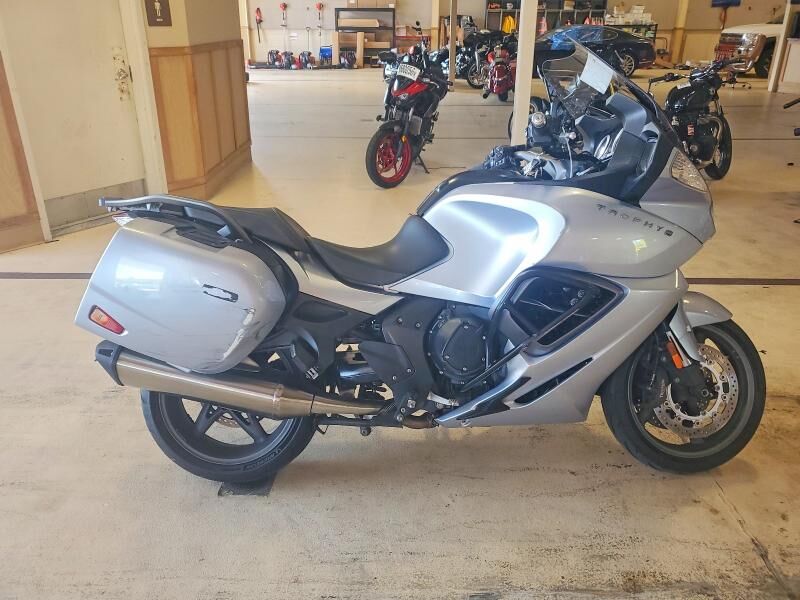 2014 TRIUMPH Trophy