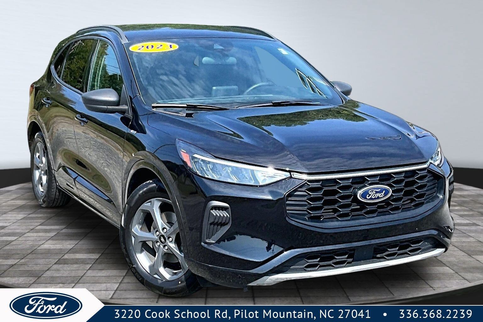 2023 FORD Escape