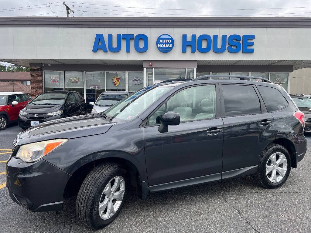 2014 SUBARU Forester