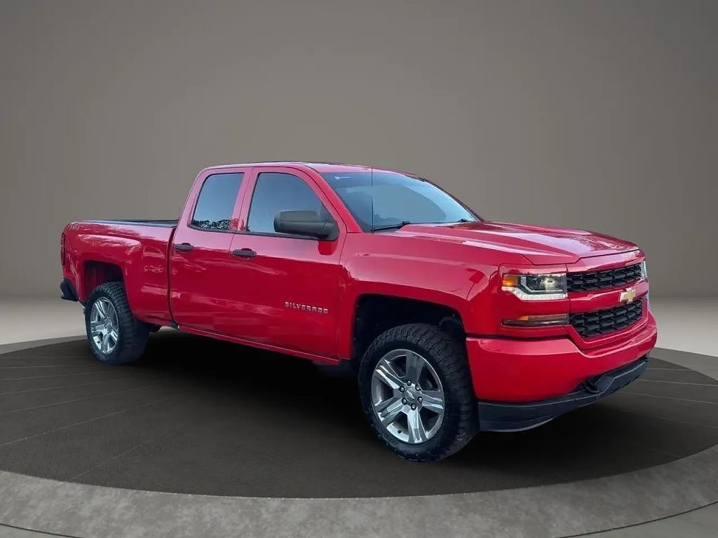 2018 CHEVROLET Silverado