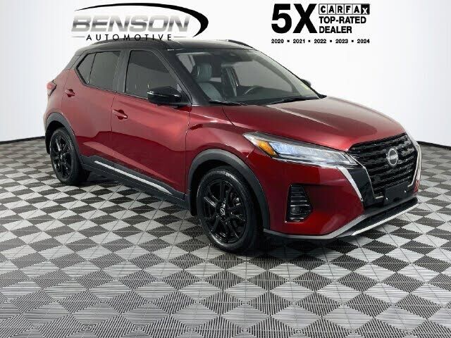 2024 NISSAN Kicks