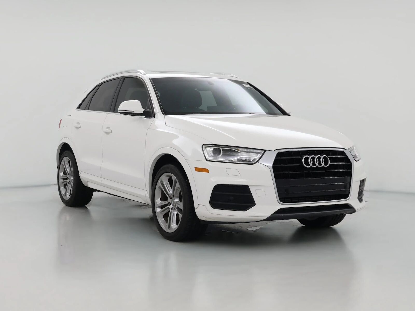 2016 AUDI Q3