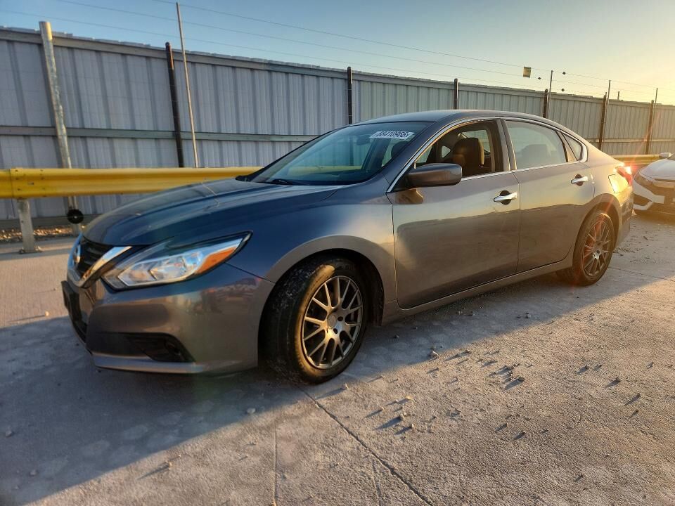 2016 NISSAN Altima