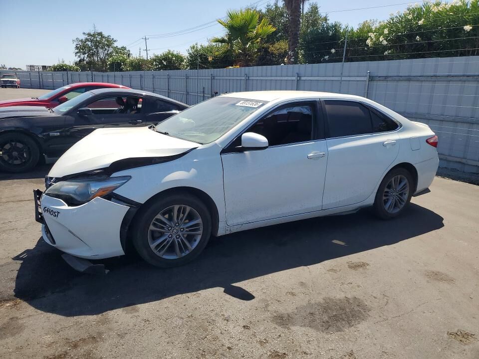 2017 TOYOTA Camry