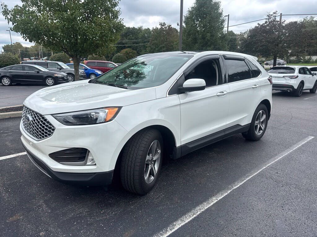 2024 FORD Edge