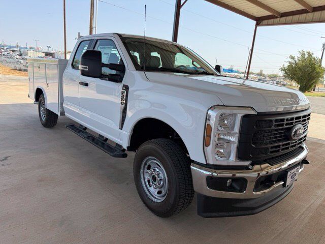 2026 FORD F-250