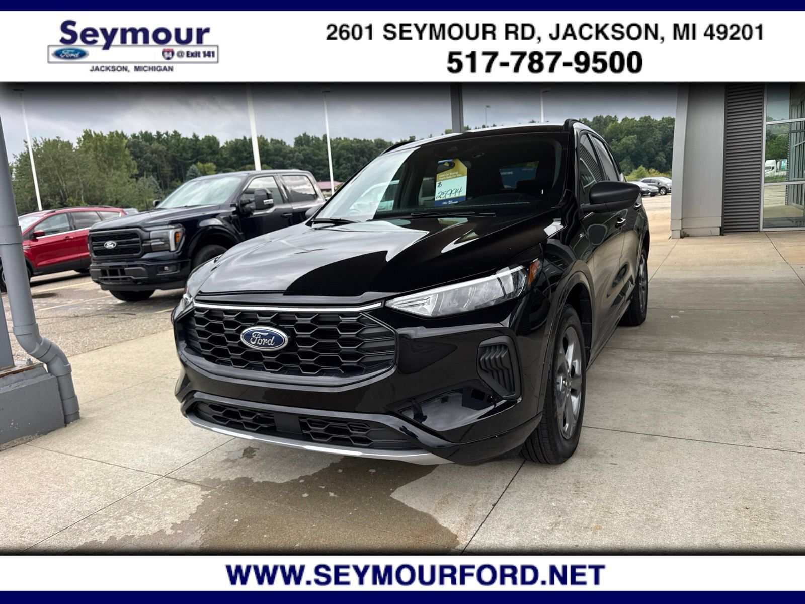 2024 FORD Escape