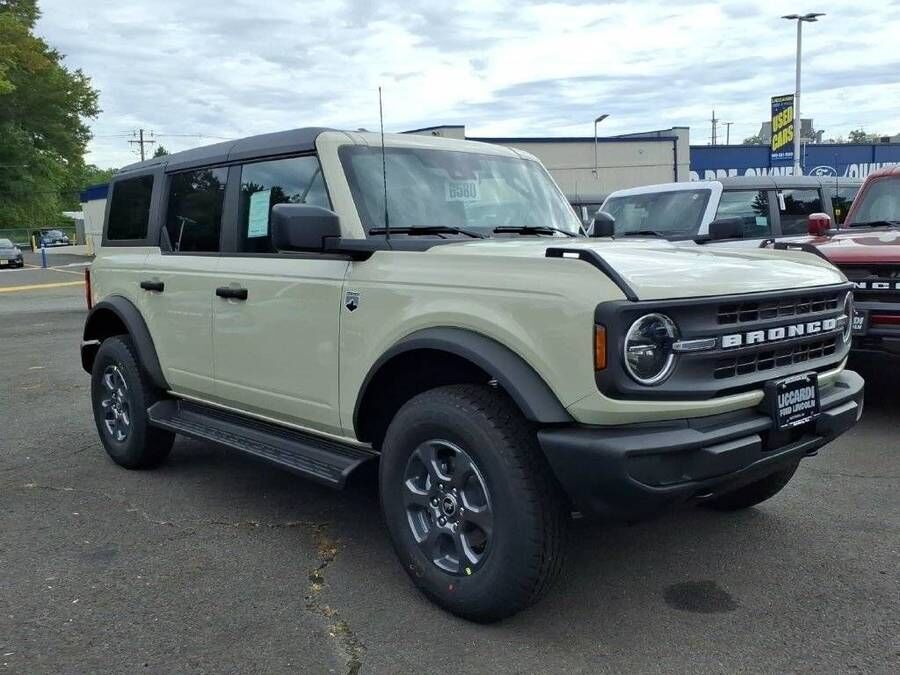 2026 FORD Bronco