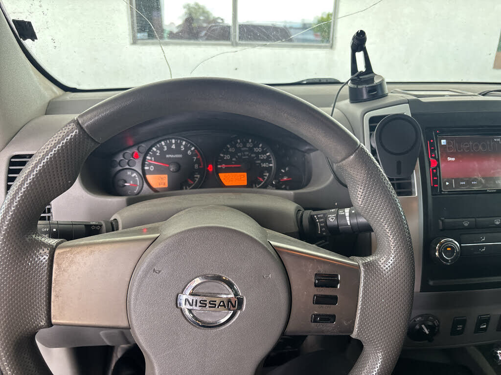 2011 NISSAN Frontier