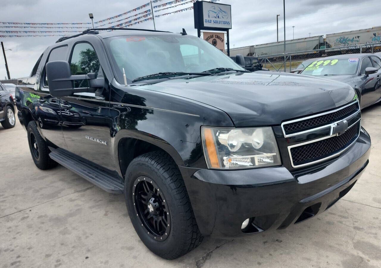 2013 CHEVROLET Avalanche