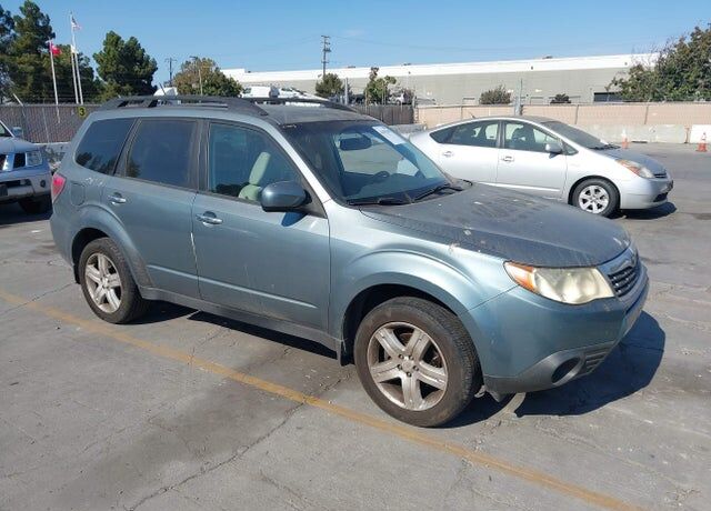 2010 SUBARU Forester