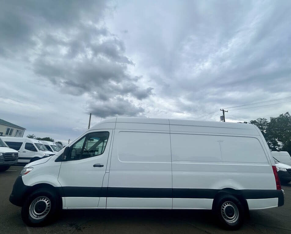 2023 Mercedes-Benz Sprinter