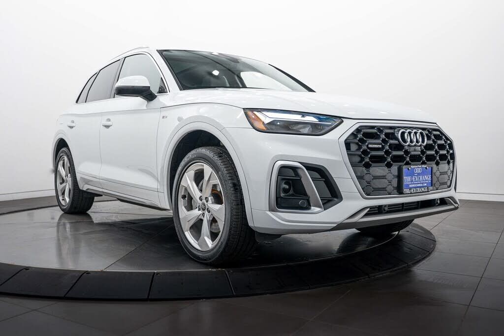 2022 AUDI Q5