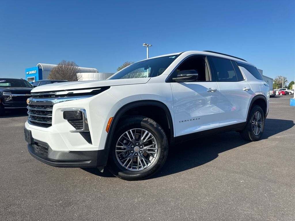 2026 CHEVROLET Traverse